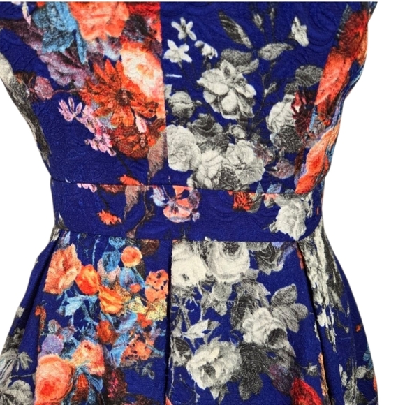 ⭐️Lush Fit And Flare Floral Sleeveless Dress in Blue Size Small - Picture 3 of 6